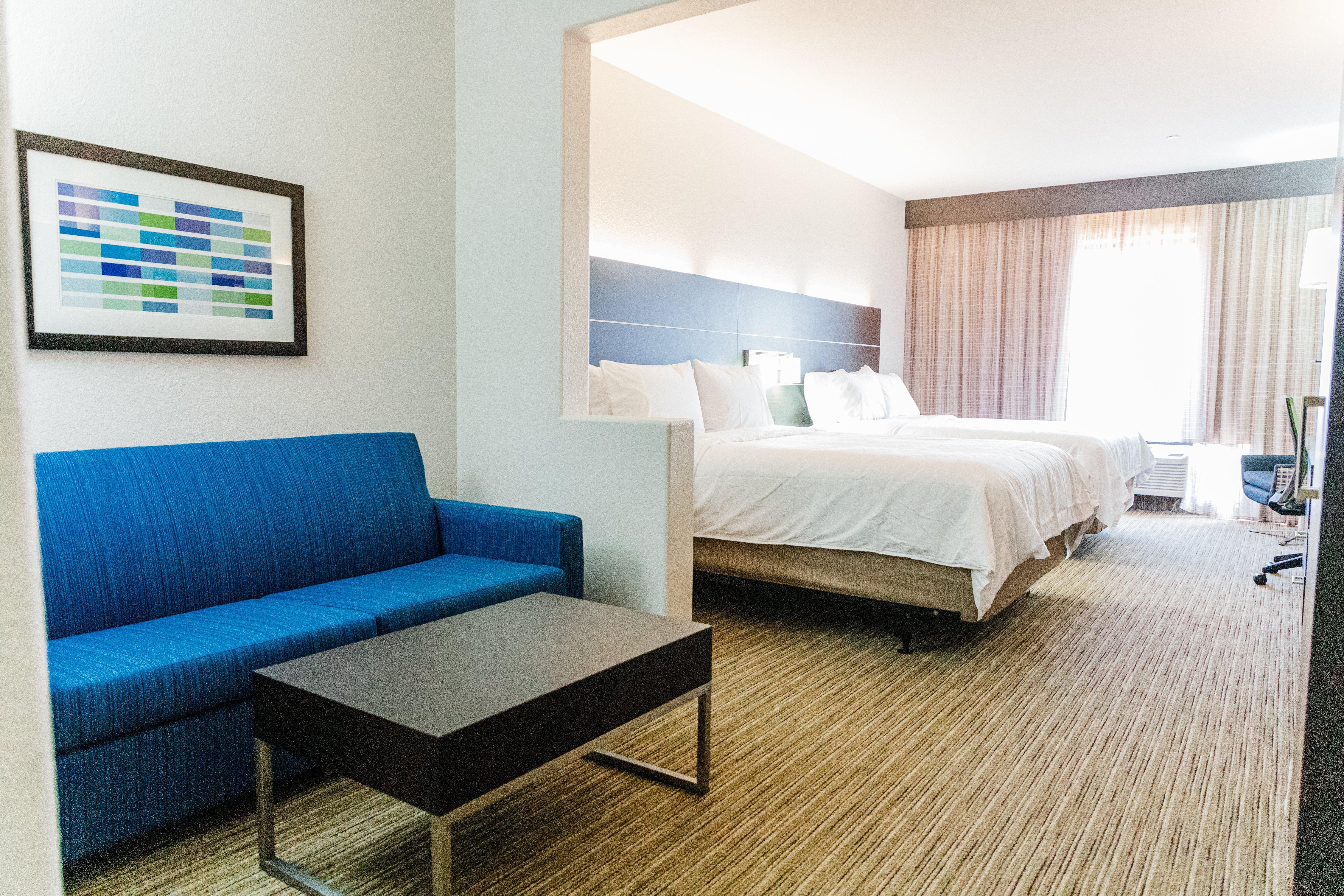 Holiday Inn Express - Andalusia, an IHG Hotel Bagian luar foto