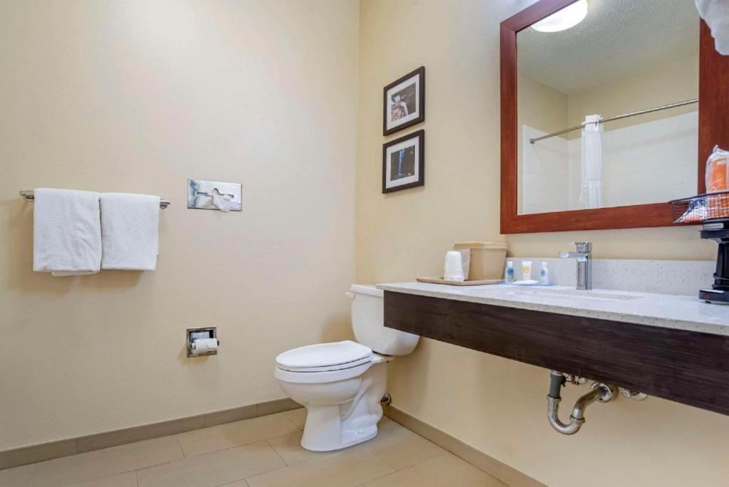 Holiday Inn Express - Andalusia, an IHG Hotel Bagian luar foto